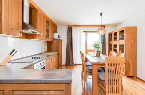 Silo Apartment | Apartment Mima