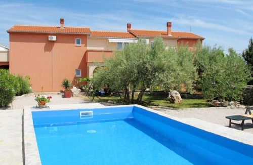 Brzac Apartment | Apartment Mirjana (KRK356) in Krk/Krk - 4 persons, 2 bedrooms