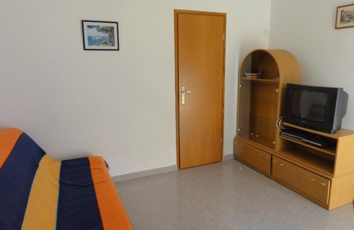 Banjole Apartment | Apartment near Banjole Port in Scogli Frascher