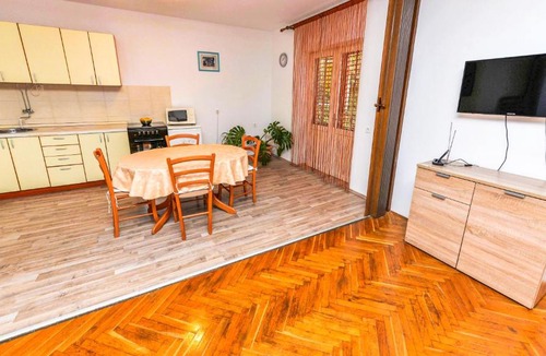 Novalja Apartment | Apartment Neno