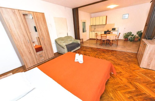 Novalja Apartment | Apartment Neno