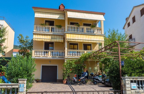 Selce Apartment | Apartment Nevelina (62617-A1) - Selce (Crikvenica)