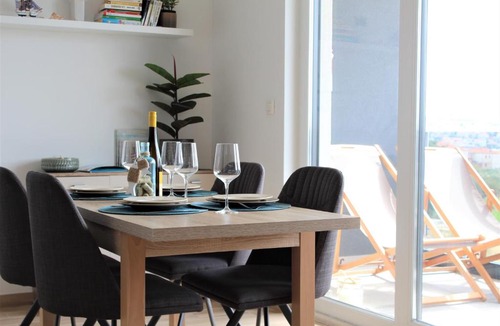 Seget Donji Apartment | Apartment Poppy with pool and bikes