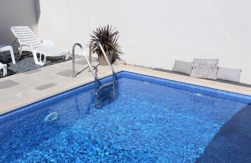 Seget Donji Apartment | Apartment Poppy with pool and bikes