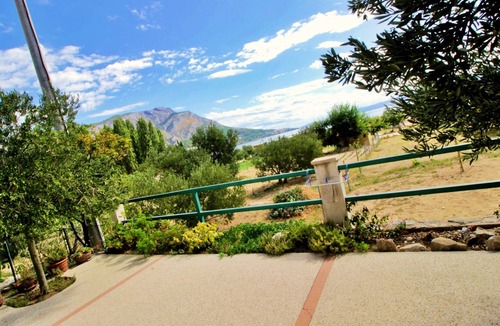Omis Apartment | Apartment right on the beach