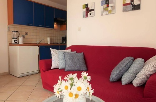 Ravni Apartment | Apartment Savi by Interhome