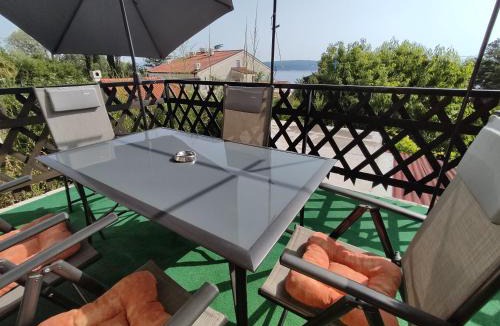 Dramalj Apartment | Apartment Teresa with big terrace Dramalj