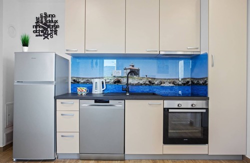 Cres Apartment | Apartment Tim