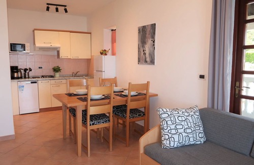 Ravni Apartment | Apartment Ulika by Interhome
