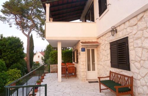 Splitska Apartment | Apartment Vanda