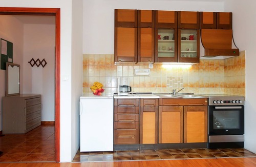 Malinska Apartment | Apartment Vera by Interhome