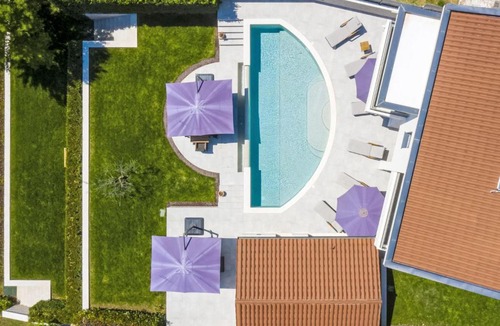 Muntic Apartment | Apartment Villa Cascada by Interhome