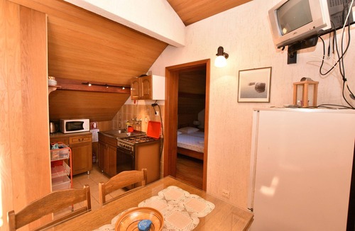 Primosten Burnji Apartment | Apartments 2M (70951-A3) - Dolac
