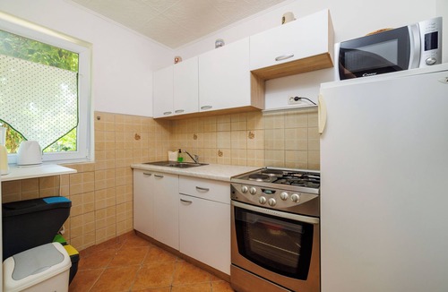 Klanfari Apartment | Apartments and Room Mirjana (86871-A2) - Dramalj (Crikvenica)