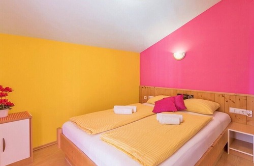Pjescana Uvala Apartment | Apartments Ana, (14755), Pješčana uvala, Croatia