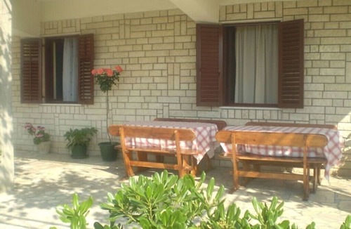 Palit Apartment | Apartments and rooms Josipa, (13907), Palit, hr