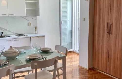 Omis Apartment | Apartments and Rooms Nikola