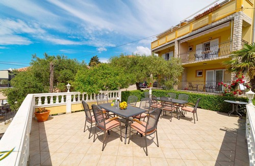 Banjol Apartment | Apartments and rooms Slavko, (8116), Rab, hr