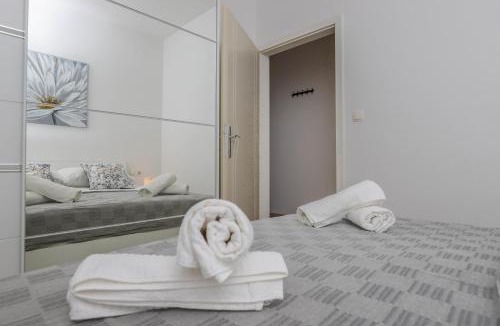 Selce Apartment | Apartments Ankica