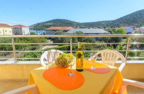 Vinisce House | Apartments Anton