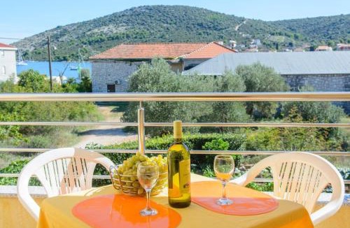 Vinisce House | Apartments Anton