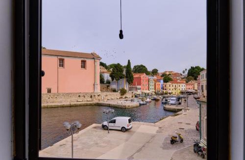 Veli Losinj Apartment | Apartments Antonella