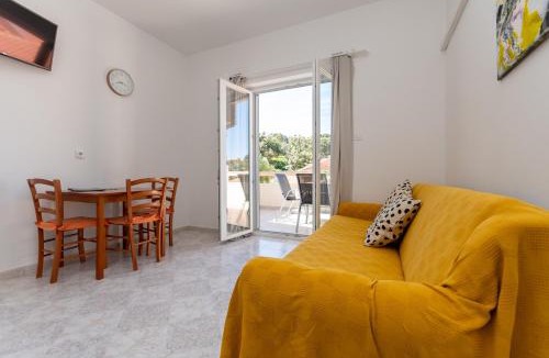 Jakisnica Apartment | Apartments Beachfront Jakisnica