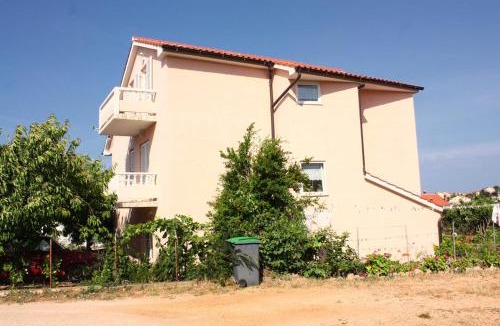 Barbat na Rabu Apartment | Apartments by the sea Barbat, Rab - 5005