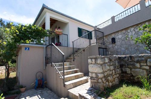 Donje Selo Apartment | Apartments by the sea Cove Donja Kruscica - Donja Krusica, Solta - 12418