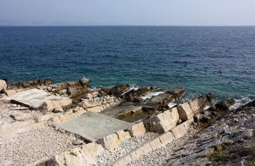 Donje Selo Apartment | Apartments by the sea Cove Donja Kruscica - Donja Krusica, Solta - 12418