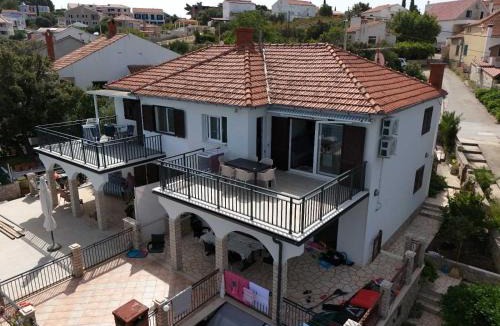 Maslinica Apartment | Apartments by the sea Maslinica, Solta - 774
