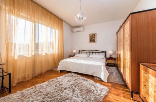 Poljica Apartment | Apartments by the sea Poljica, Trogir - 21041