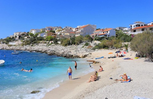 Sevid Apartment | Apartments by the sea Sevid, Trogir - 9468