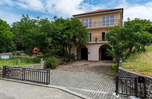 Smrika House | Apartments Claudia