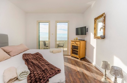 Novalja Apartment | Apartments Daniela Della (58081-A2) - Novalja - island Pag