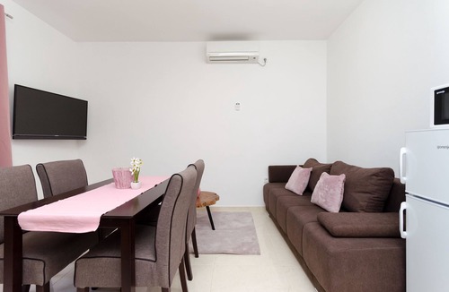 Palit Apartment | Apartments Darko (68601-A4) - Palit - island Rab