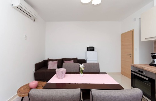 Palit Apartment | Apartments Darko (68601-A4) - Palit - island Rab