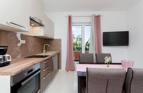 Palit Apartment | Apartments Darko (68601-A4) - Palit - island Rab