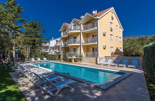 Jadranovo Apartment | Apartments Villa Anne (81411-A3) - Jadranovo (Crikvenica)