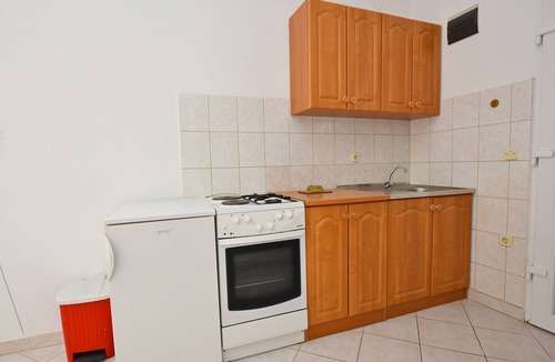Kustici Apartment | Apartments Ivan, (16421), Kustici, hr