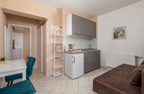 Poljane Apartment | Apartments Jasminka, (16388), Ičići, Croatia