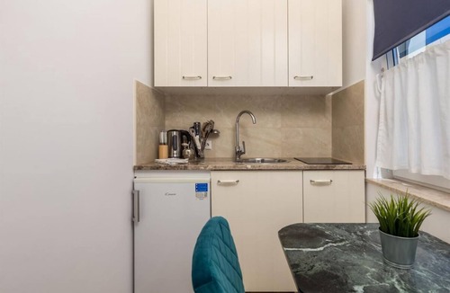 Poljane Apartment | Apartments Jasminka, (16389), Ičići, Croatia