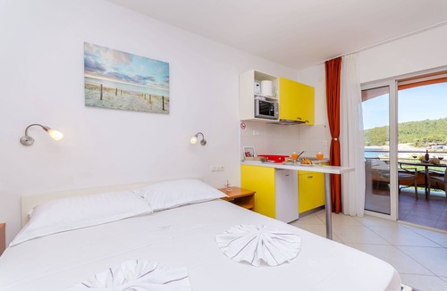 Milna Apartment | Apartments Juka (119551-A2) - Milna - island Hvar