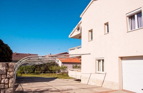 Novalja Apartment | Apartments Karolina, (16293), Novalja, hr