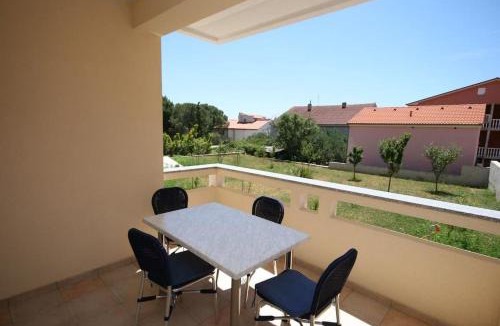 Novalja Apartment | Apartments KarolinaS
