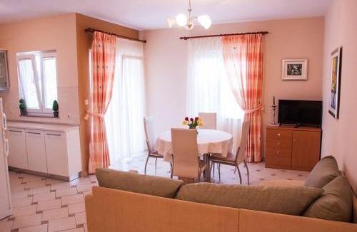 Novalja Apartment | Apartments KarolinaS