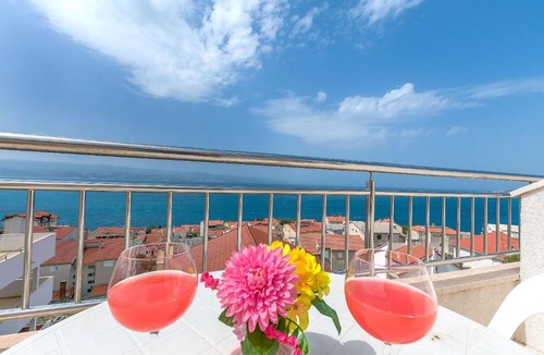 Tice Apartment | Apartments Luca