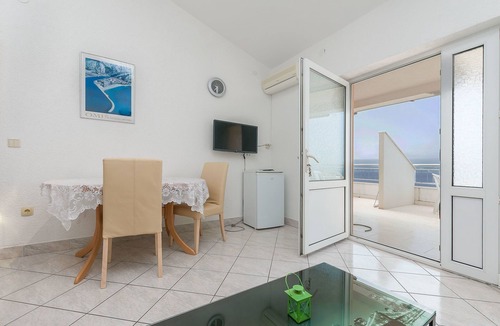 Tice Apartment | Apartments Luca