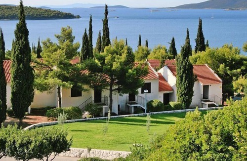 Seget Donji Apartment | Apartments Medena in Seget Donji, Trogir