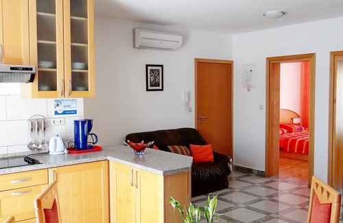 Malinska Apartment | Apartments Marica, (15802), Malinska, hr